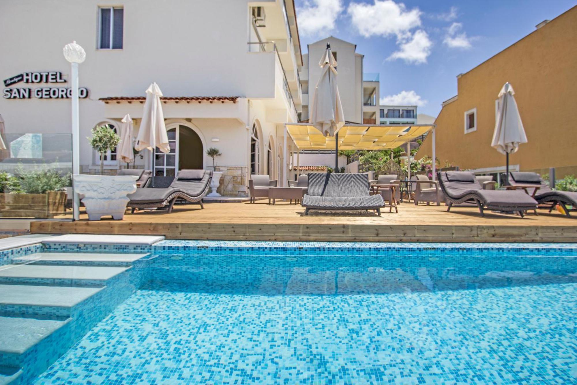 San Georgio Boutique Hotel (Adults Only) Агиос-Георгиос-Пагон Экстерьер фото