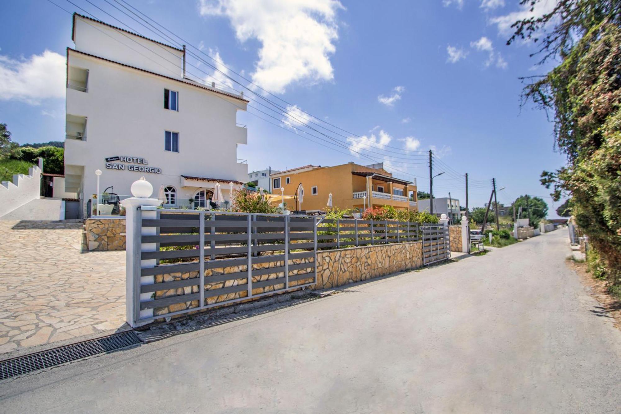 San Georgio Hotel (Adults Only) Агиос-Георгиос-Пагон Экстерьер фото