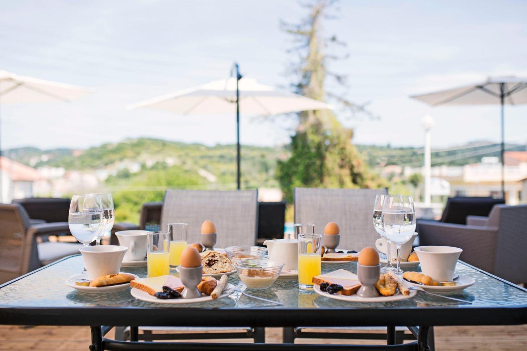San Georgio Boutique Hotel (Adults Only) Агиос-Георгиос-Пагон Экстерьер фото
