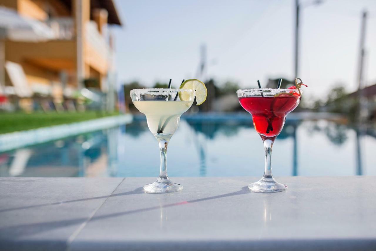 San Georgio Boutique Hotel (Adults Only) Агиос-Георгиос-Пагон Экстерьер фото